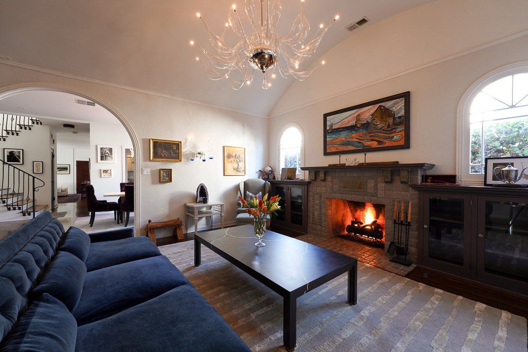 Architecture and Interiors photography by Artisan Studios