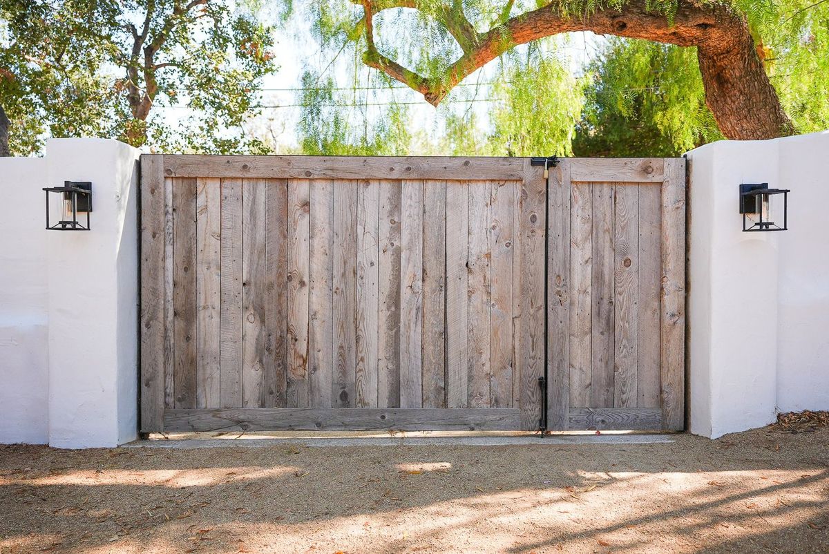 Landscape Design photography by Artisan Studios