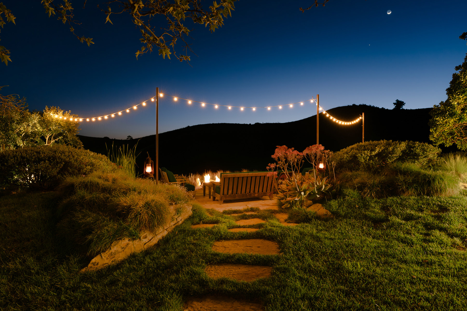 Outdoor Lighting Design photography by Artisan Studios