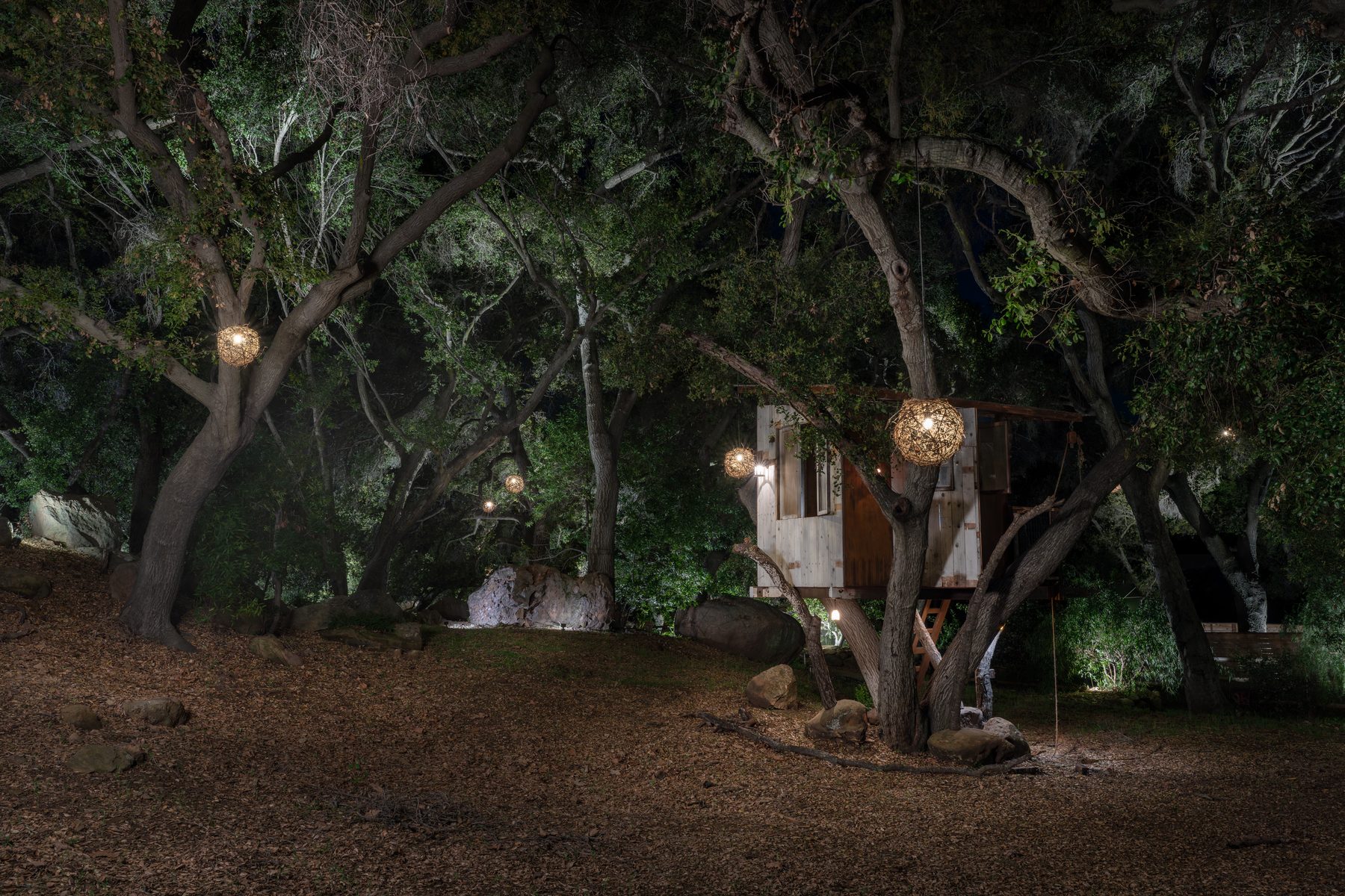 Outdoor Lighting Design photography by Artisan Studios