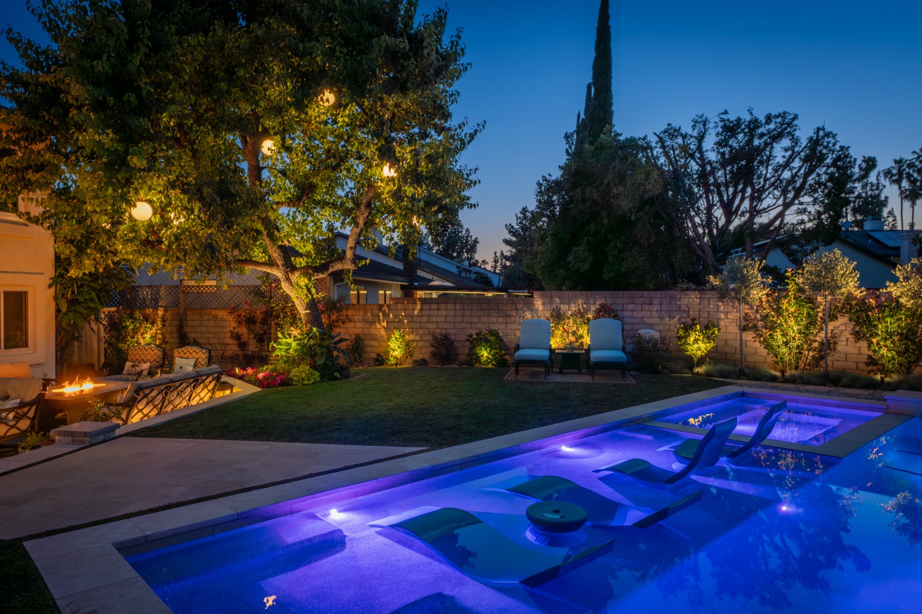 Outdoor Lighting Design photography by Artisan Studios