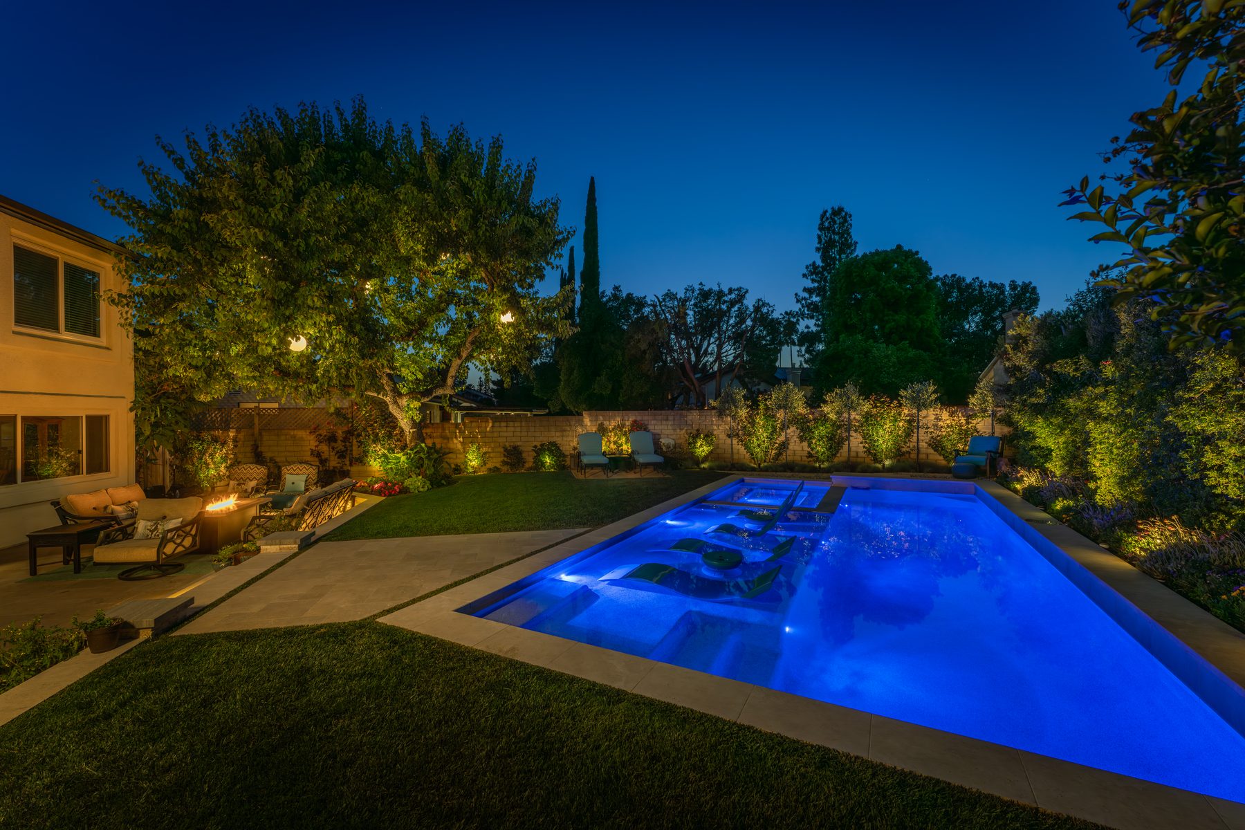 Outdoor Lighting Design photography by Artisan Studios