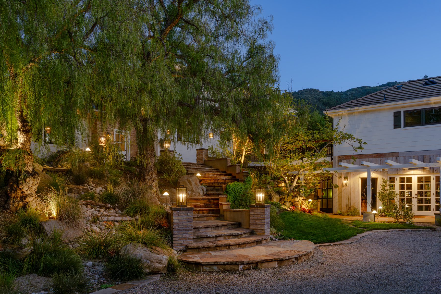 Outdoor Lighting Design photography by Artisan Studios